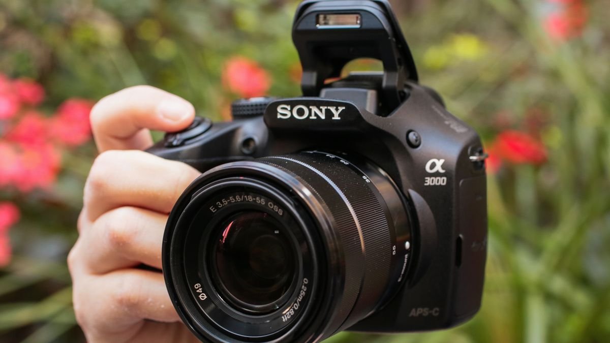 Here’s an Overview on the Sony Alpha A3000 Digital Camera. Here’s an Overview on the Sony Alpha A3000 Digital Camera.