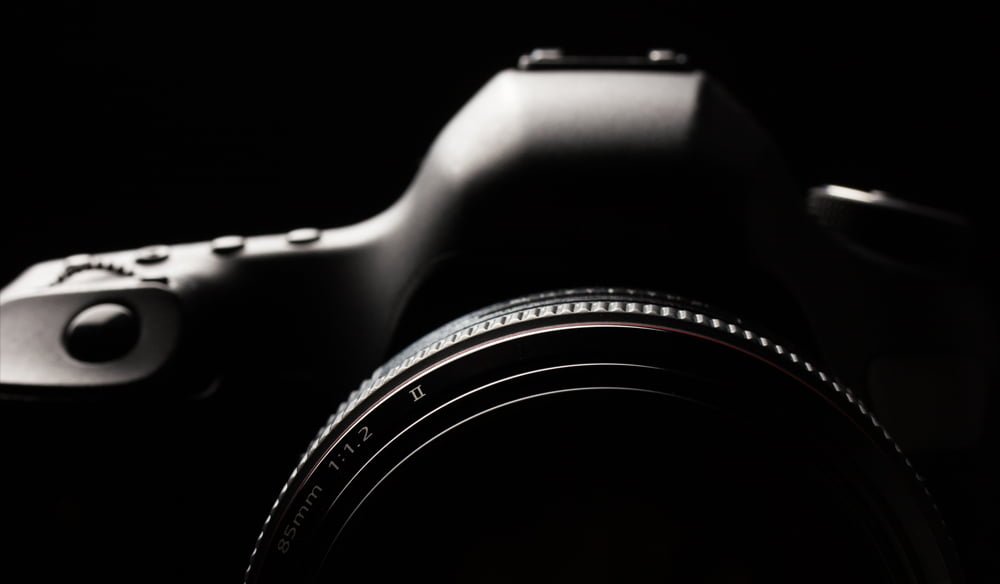What’s the difference between a DSLR and a Cinema Camera?
