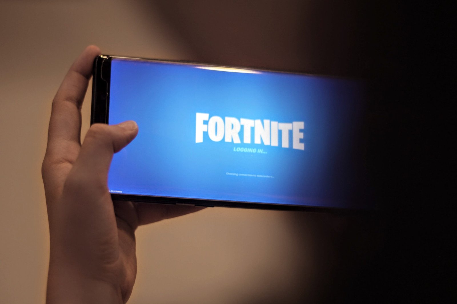 Fortnite has now made a comeback to iOS, not the way you think though.