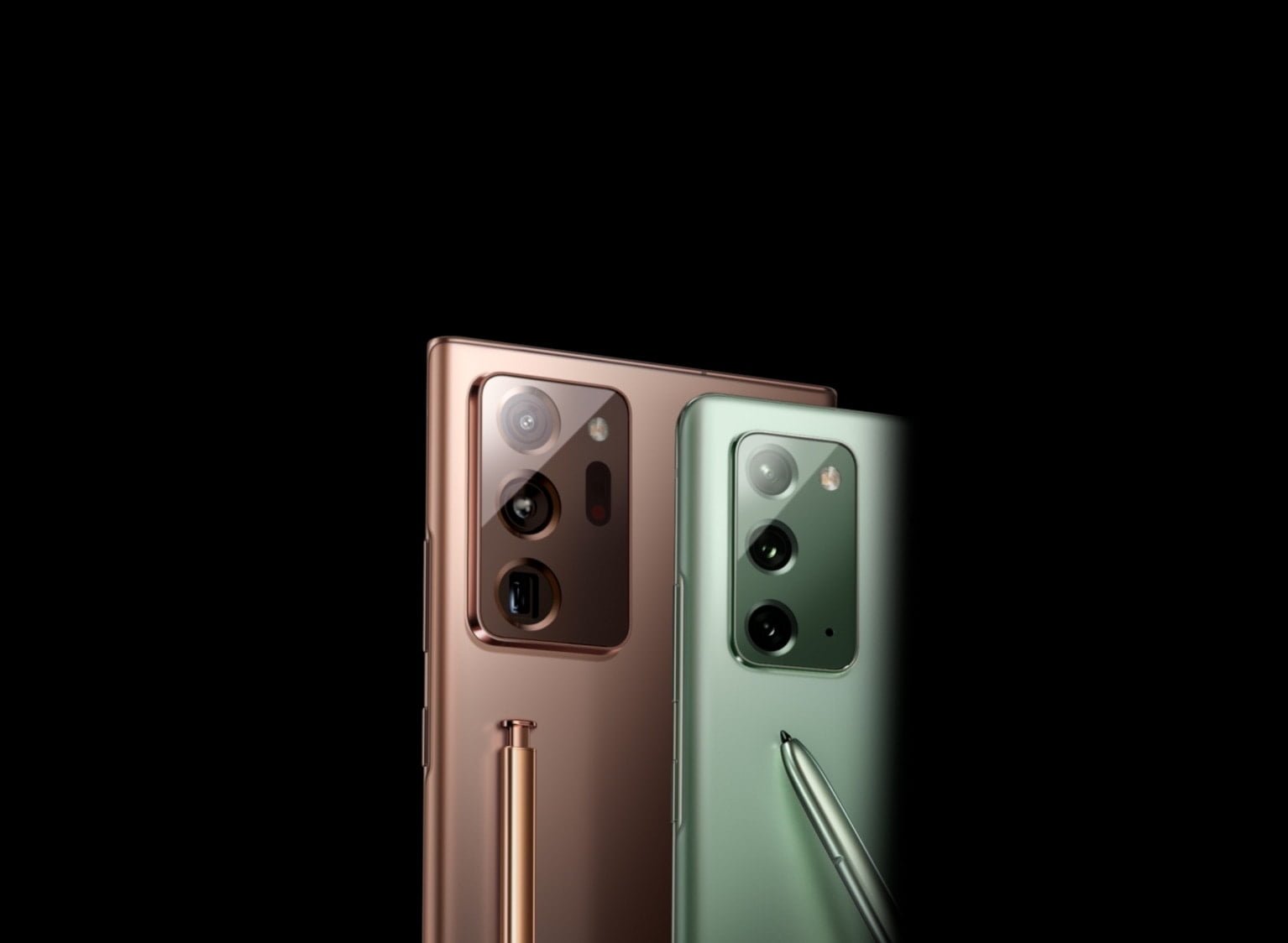 There’s no difference between the Galaxy S22 Ultra and the Galaxy Note 20 Ultra. There’s no difference between the Galaxy S22 Ultra and the Galaxy Note 20 Ultra.