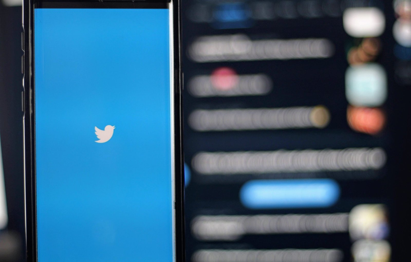 No more sharing game-clips to Twitter, Microsoft doesn’t like sharing.