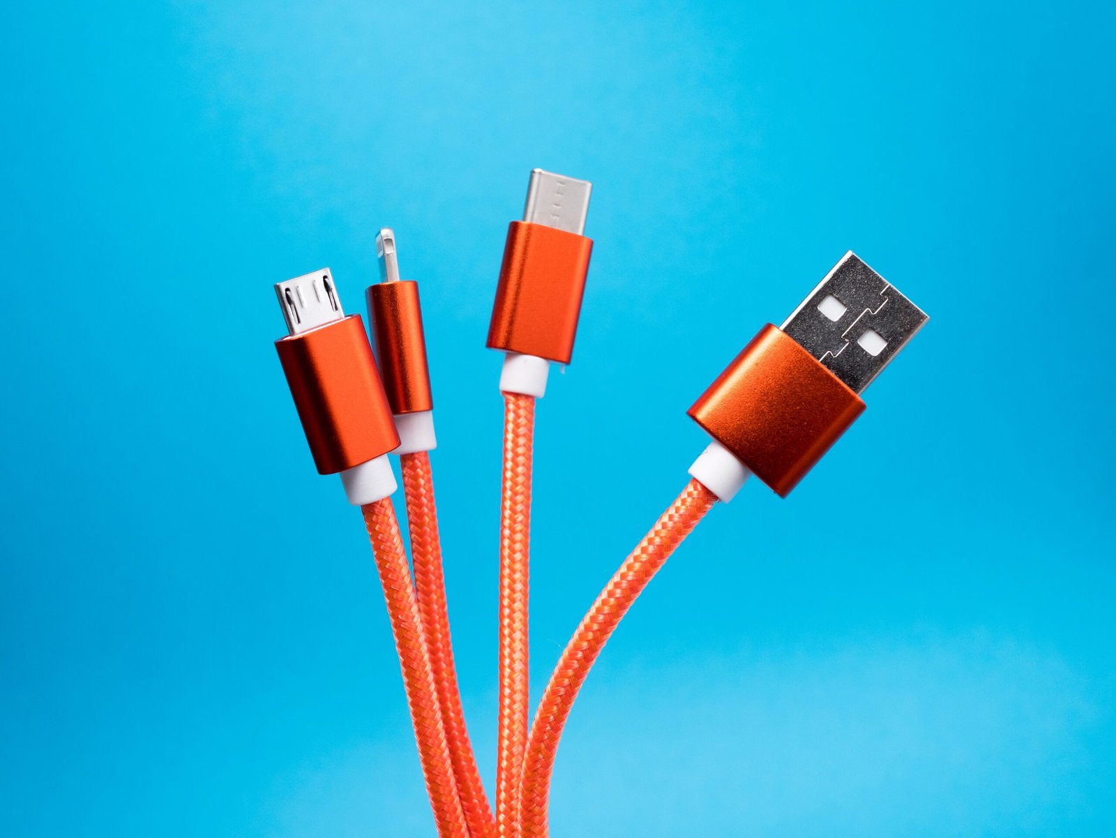 Android Auto will now tell you if your USB cable is bad, revolutionary. Android Auto will now tell you if your USB cable is bad, revolutionary.