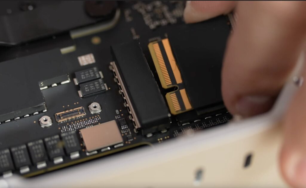 You can potentially upgrade the Mac Studio SSD, teardown reveals You can potentially upgrade the Mac Studio SSD, teardown reveals